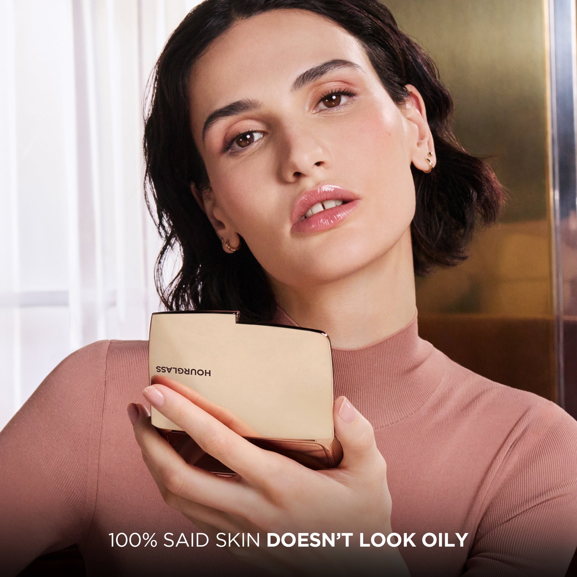 Vanish Airbrush Pressed Powder | Talc-Free | Hourglass Cosmetics